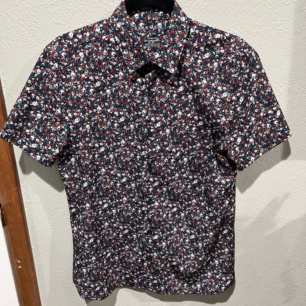 Perry Ellis Multicolor Floral Men's Shirt Slim Fit Stretch Size Small EUC